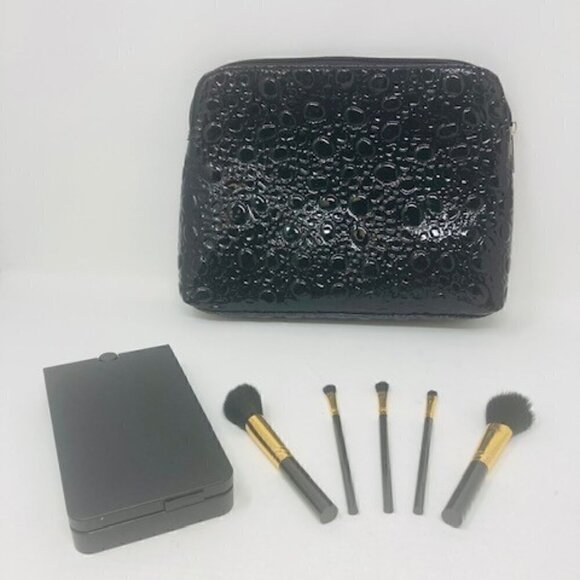 Make up bag, brush set and LED mirror - Picture 2 of 5
